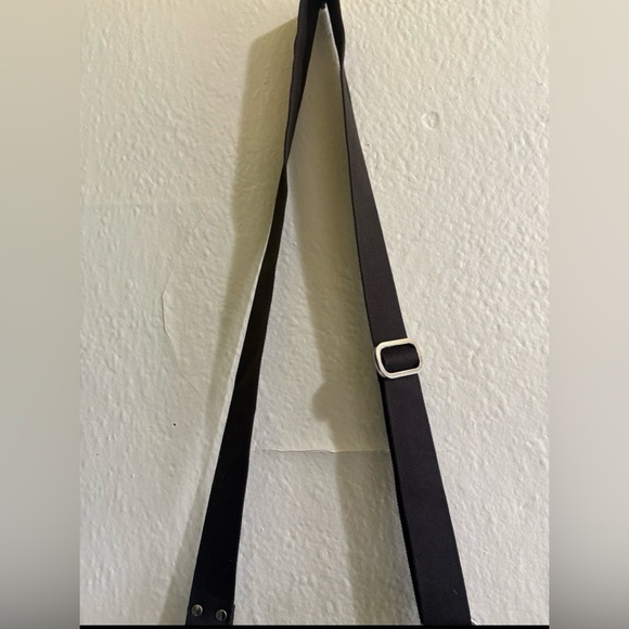 Ruxx Slouch Bag Mushroom Green Italian leathers Adjustable Strap - Picture 3 of 9